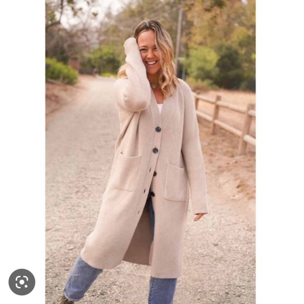 CJLA Foster Duster